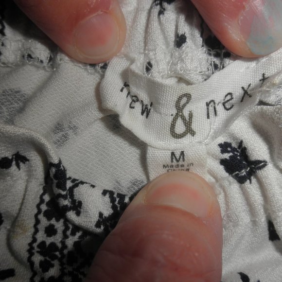 Off the Shoulder crop top Size M - Picture 2 of 2